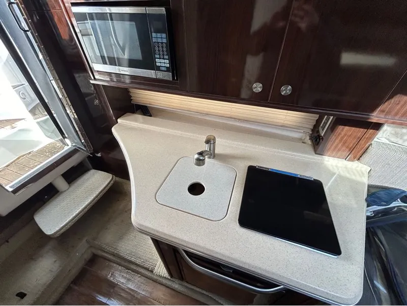 Slide: The Image of Sea Ray 280 SUNDANCER 2015 - 14