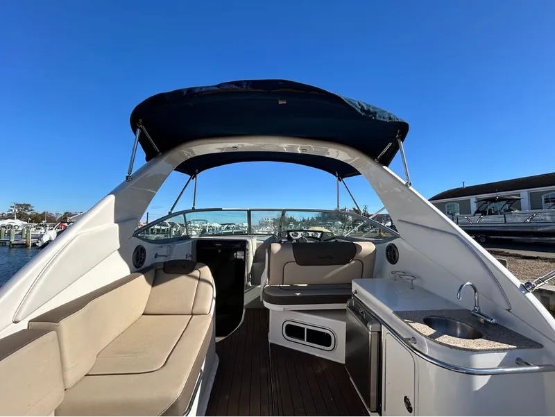 Slide: The Image of Sea Ray 280 SUNDANCER 2015 - 9