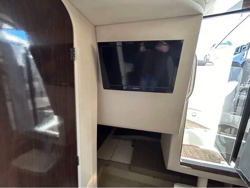 Slide: The Image of Sea Ray 280 SUNDANCER 2015 - 16