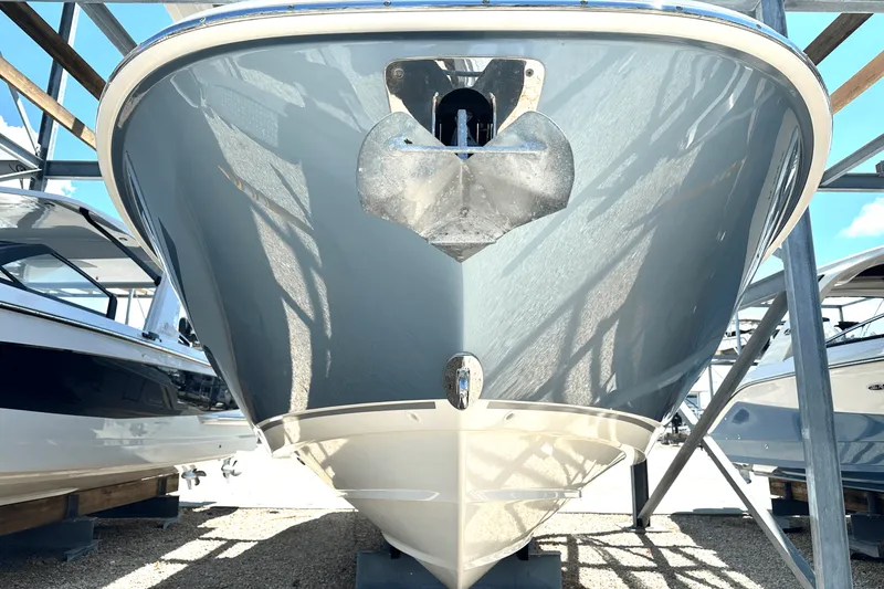 Slide: The Image of Boston Whaler 320 VANTAGE 2016 - 3