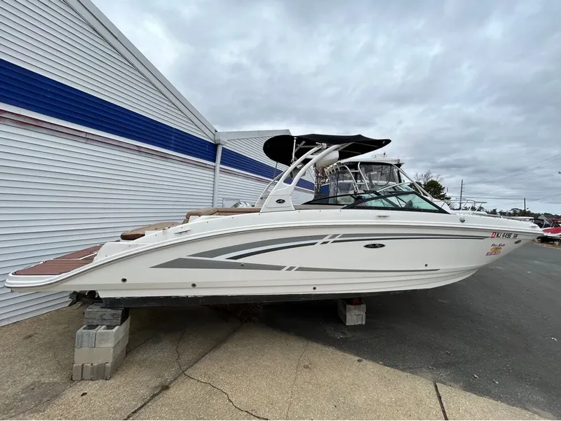 The Image of Sea Ray 27SD 2016 - 0