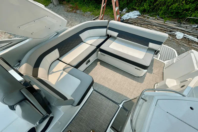 Slide: The Image of Monterey 295 SY 2021 - 13