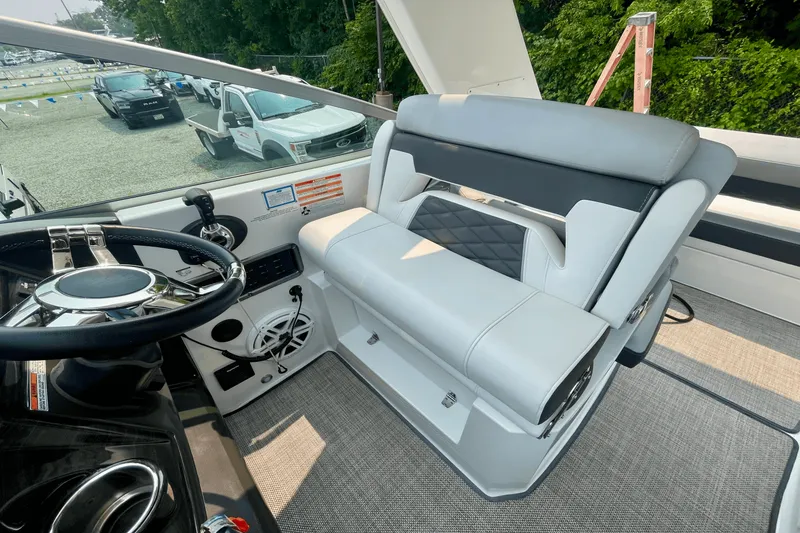 Slide: The Image of Monterey 295 SY 2021 - 23