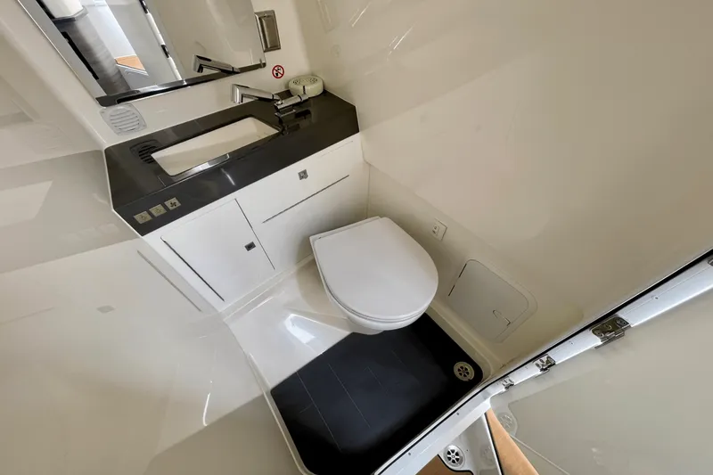 Slide: The Image of Aviara AV36 2022 - 29