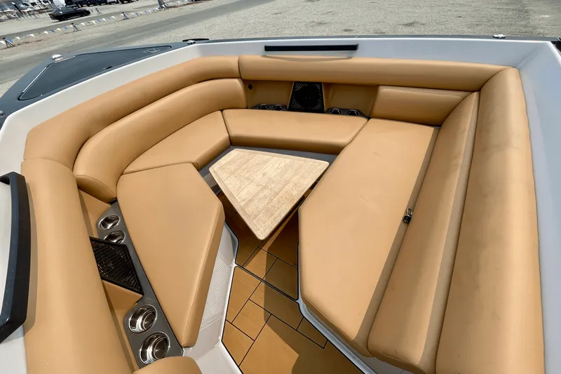 Slide: The Image of Aviara AV36 2022 - 32