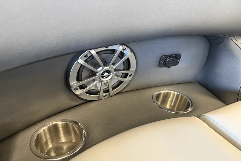 Slide: The Image of Barletta Aria 20 L 2026 - 64