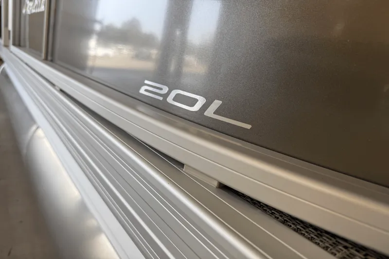 Slide: The Image of Barletta Aria 20 L 2026 - 77