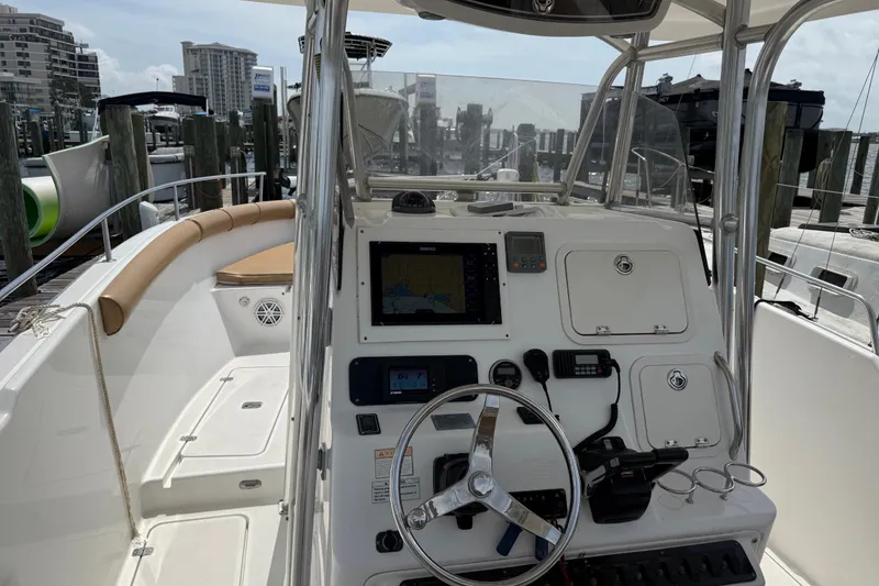 Slide: The Image of Century 3200 Offshore 2007 - 15