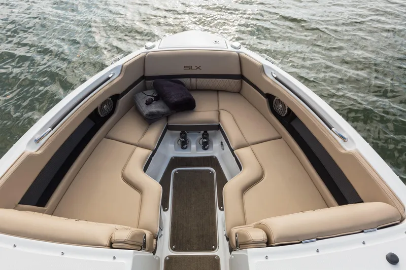 Slide: The Image of Sea Ray 280 SLX 2016 - 16
