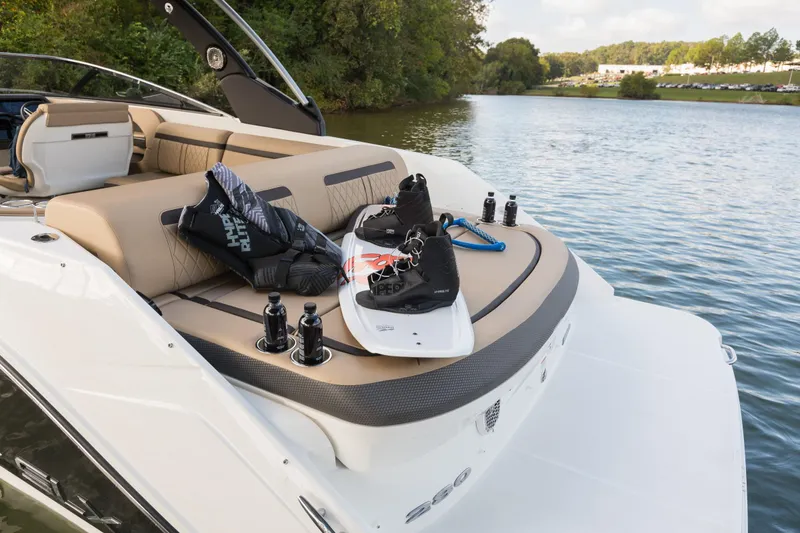 Slide: The Image of Sea Ray 280 SLX 2016 - 28