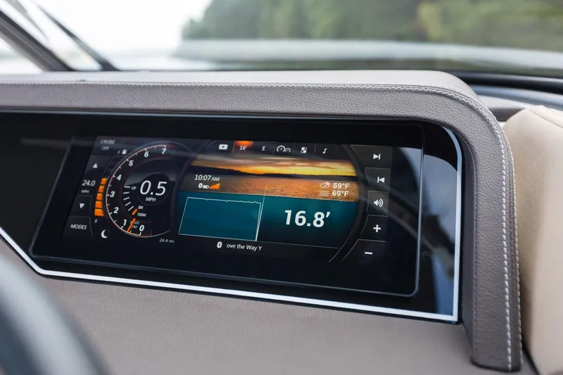 Slide: The Image of Sea Ray 280 SLX 2016 - 8