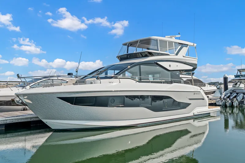 Slide: The Image of Cruisers 50 FLY 2027 - 3