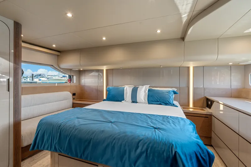 Slide: The Image of Cruisers 50 FLY 2027 - 34