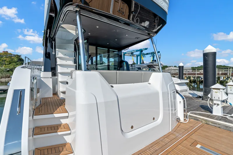 Slide: The Image of Cruisers 50 FLY 2027 - 6