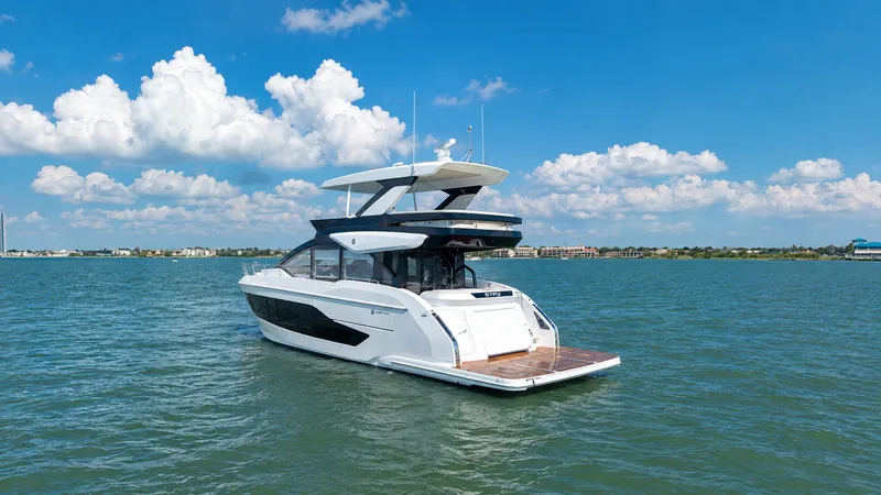 Slide: The Image of Cruisers 57 FLY 2027 - 1