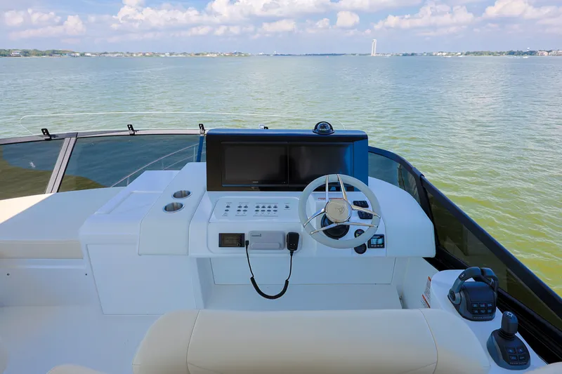 Slide: The Image of Cruisers 57 FLY 2027 - 17