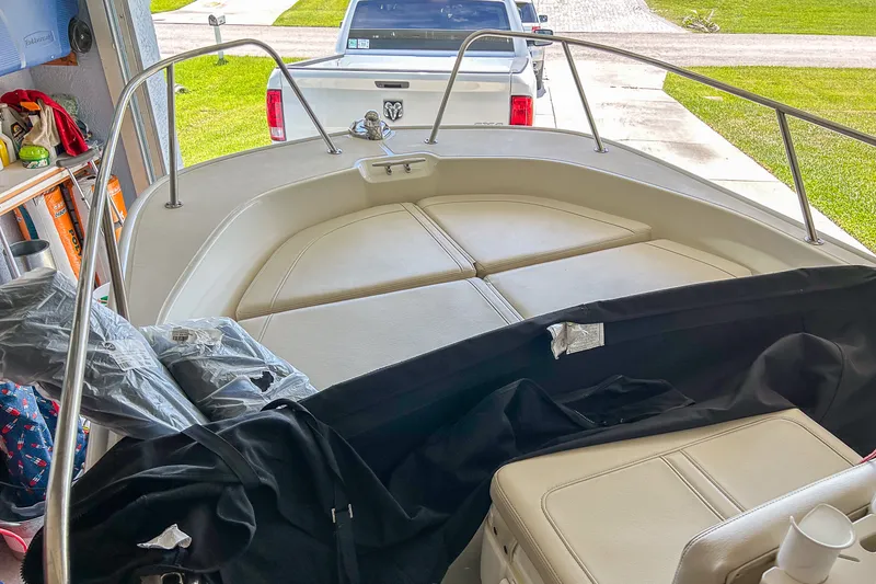 Slide: The Image of Boston Whaler 170 MONTAUK 2021 - 9