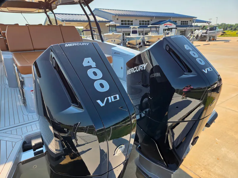 Slide: The Image of Cruisers 38 VTR 2027 - 7