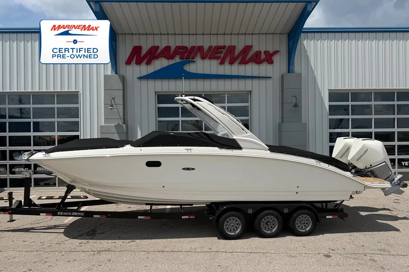 Slide: The Image of Sea Ray SDX 290 Outboard 2024 - 0