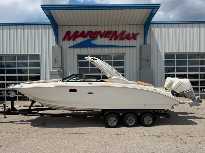Slide: The Image of Sea Ray SDX 290 Outboard 2024 - 8
