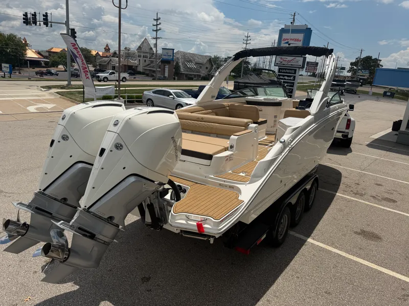 Slide: The Image of Sea Ray SDX 290 Outboard 2024 - 12