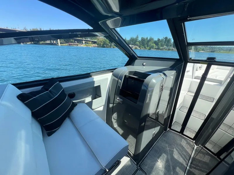 Slide: The Image of Cobalt A36 2020 - 25