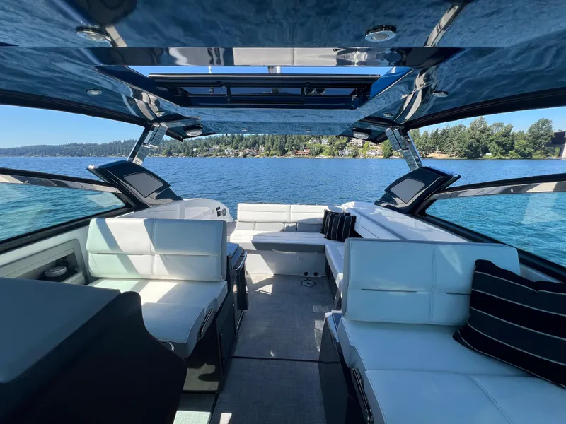 Slide: The Image of Cobalt A36 2020 - 30