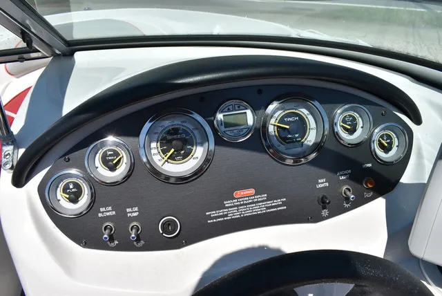 Slide: The Image of Sea Ray 175 BR 2011 - 6