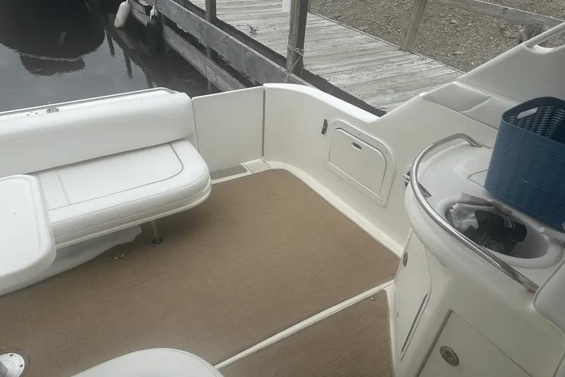 Slide: The Image of Sea Ray 330 SUNDANCER 1996 - 14