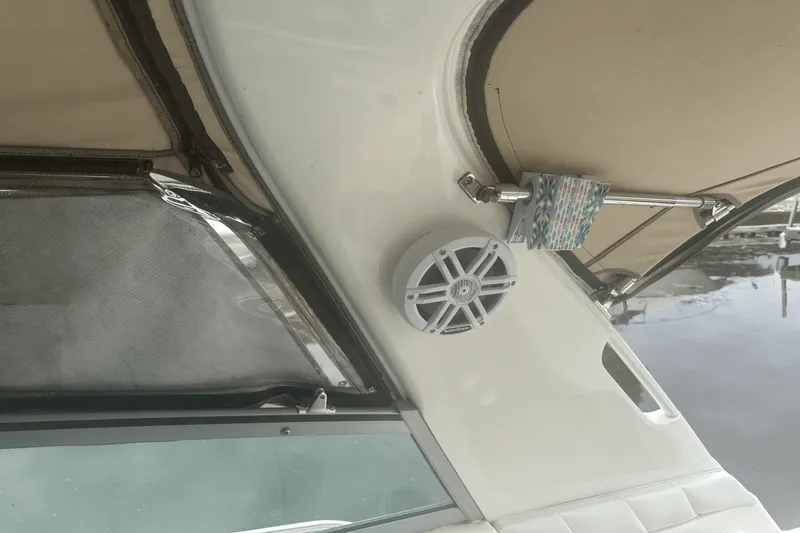 Slide: The Image of Sea Ray 330 SUNDANCER 1996 - 15