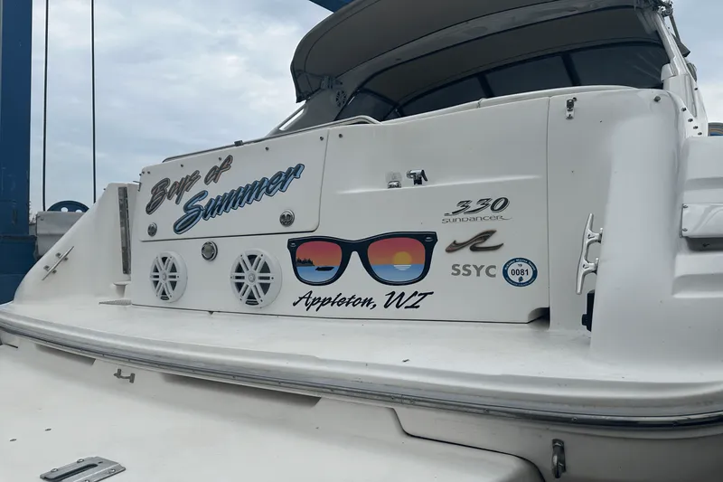 Slide: The Image of Sea Ray 330 SUNDANCER 1996 - 3