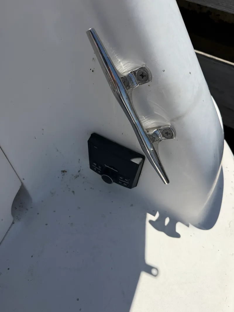 Slide: The Image of Sea Ray 330 SUNDANCER 1996 - 54