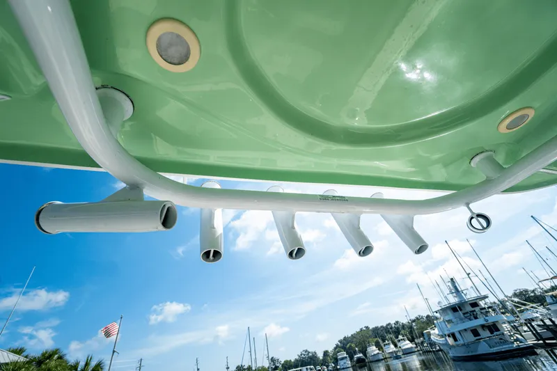 Slide: The Image of Sea Pro 239 CC 2018 - 19