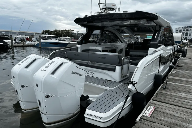 Slide: The Image of Galeon 375 GTO 2024 - 4