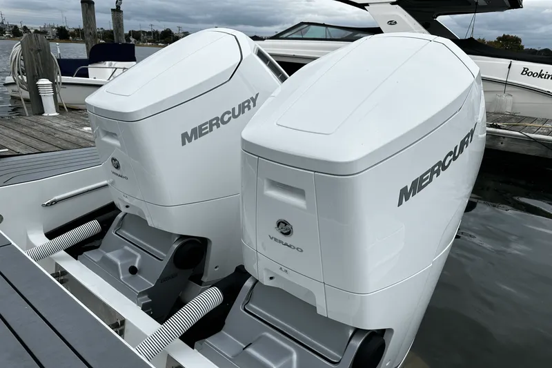 Slide: The Image of Galeon 375 GTO 2024 - 6