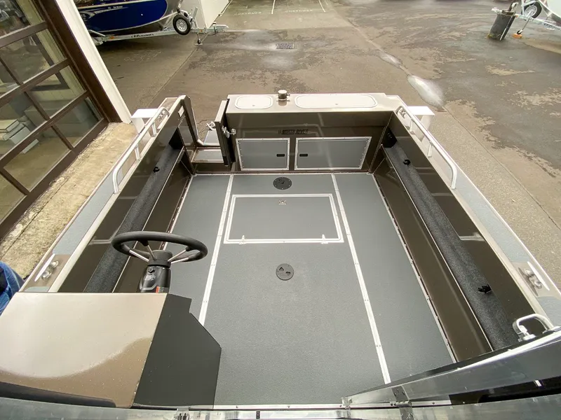 Slide: The Image of North River 23' Seahawk 2026 - 16