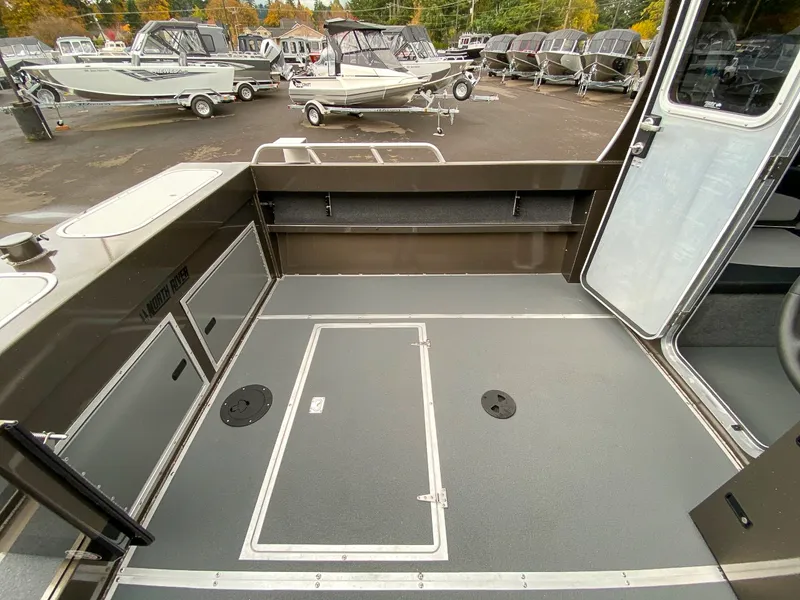 Slide: The Image of North River 23' Seahawk 2026 - 17