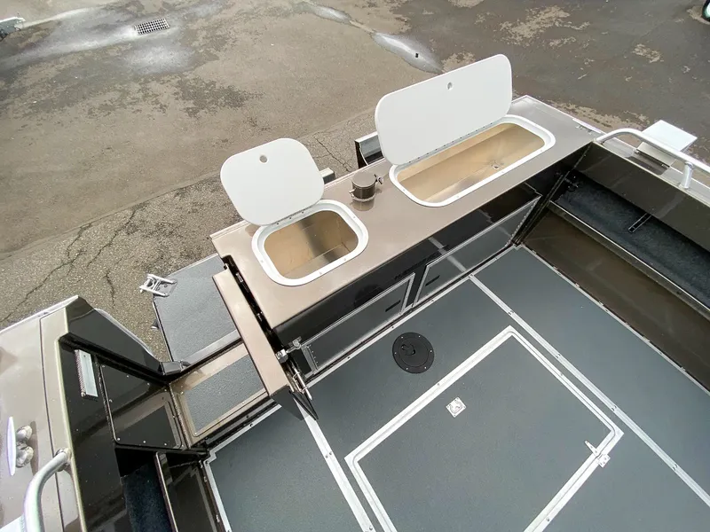 Slide: The Image of North River 23' Seahawk 2026 - 19