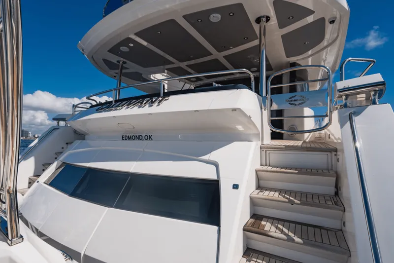 Slide: The Image of Sunseeker 86 2019 - 51