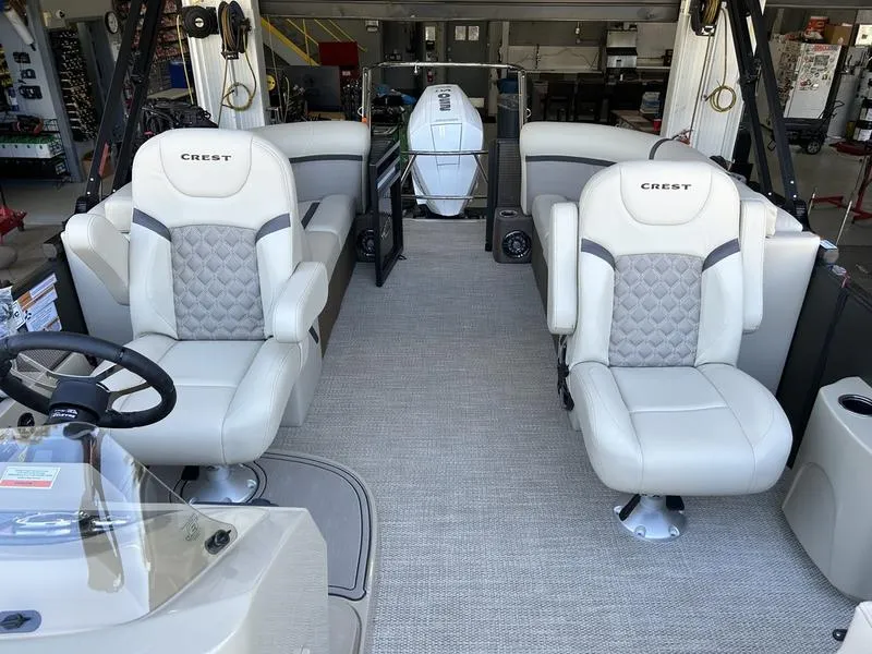 Slide: The Image of Crest Classic Platinum 240 SLC CPT DLX 2024 - 10