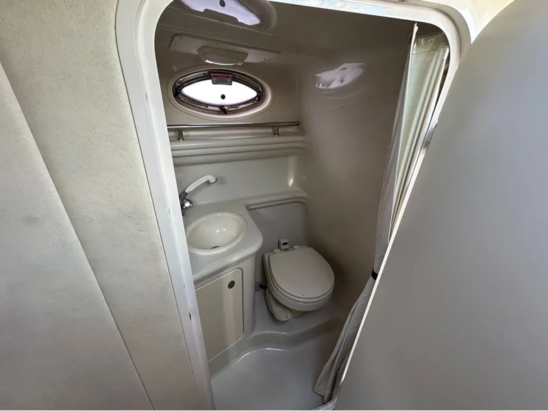 Slide: The Image of Sea Ray 270 Amberjack 2005 - 19