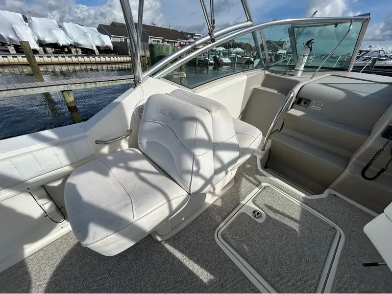Slide: The Image of Sea Ray 270 Amberjack 2005 - 8