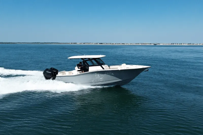 Slide: The Image of Scout 305 LXF 2026 - 11