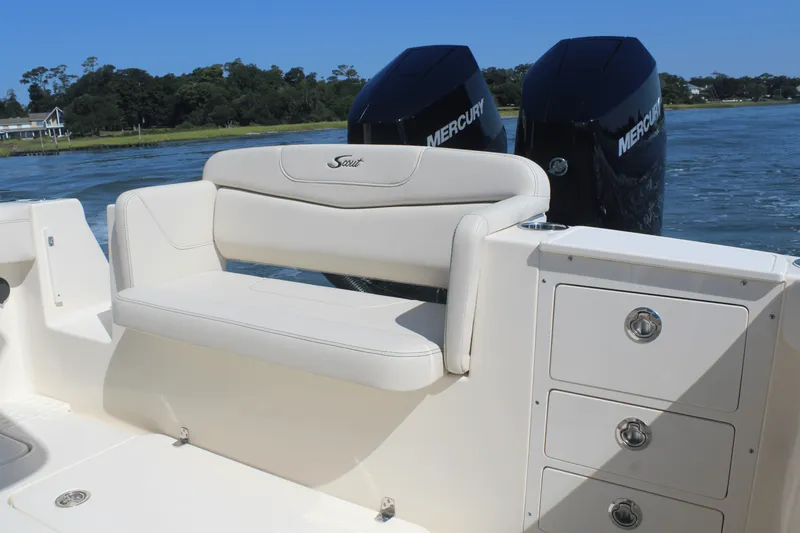 Slide: The Image of Scout 305 LXF 2026 - 17