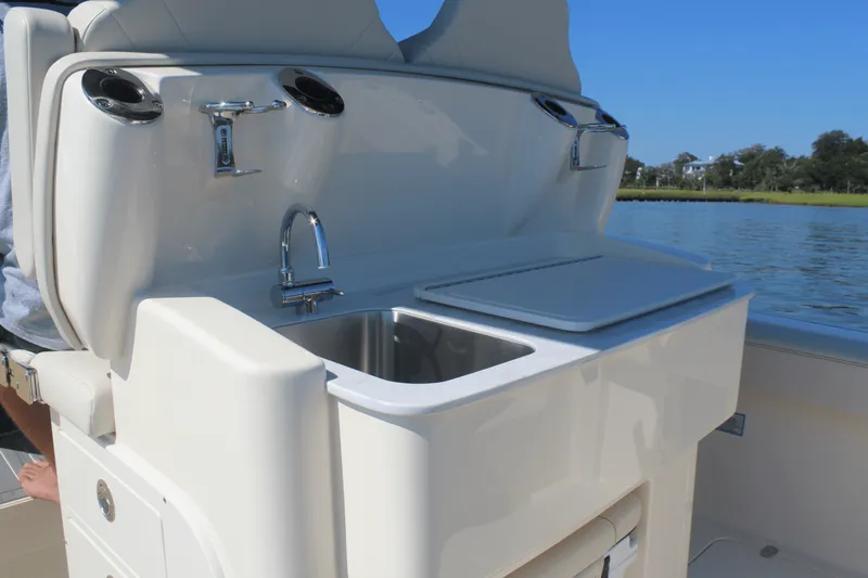 Slide: The Image of Scout 305 LXF 2026 - 21