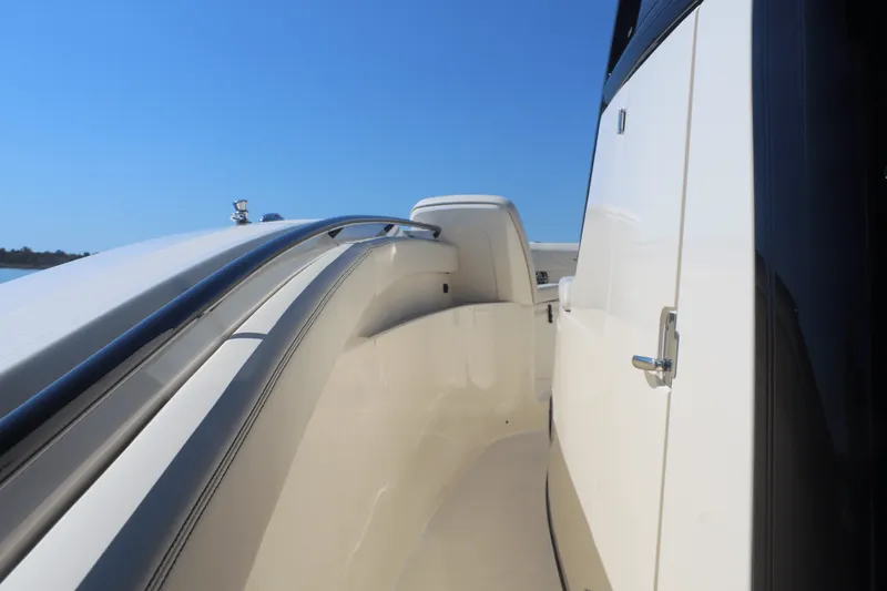 Slide: The Image of Scout 305 LXF 2026 - 29