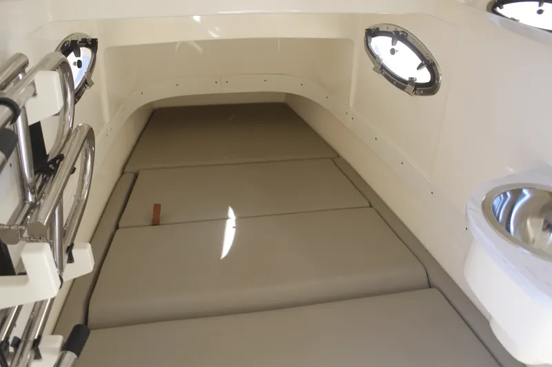 Slide: The Image of Scout 305 LXF 2026 - 31