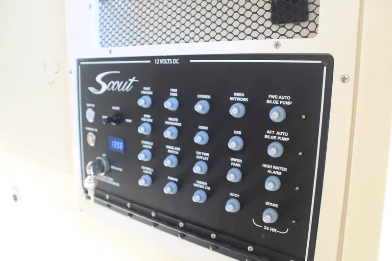 Slide: The Image of Scout 305 LXF 2026 - 38