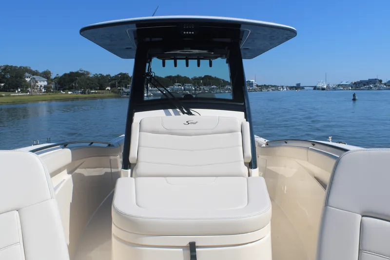 Slide: The Image of Scout 305 LXF 2026 - 39