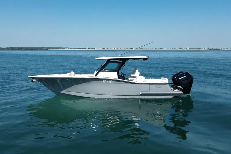 Slide: The Image of Scout 305 LXF 2026 - 8